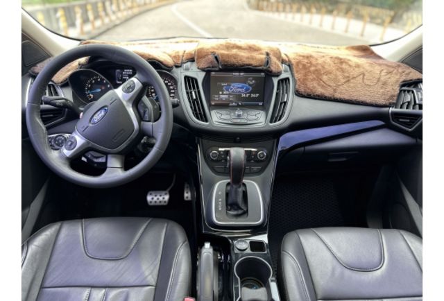 2013 Ford Kuga 1.6旗艦版  第15張相片