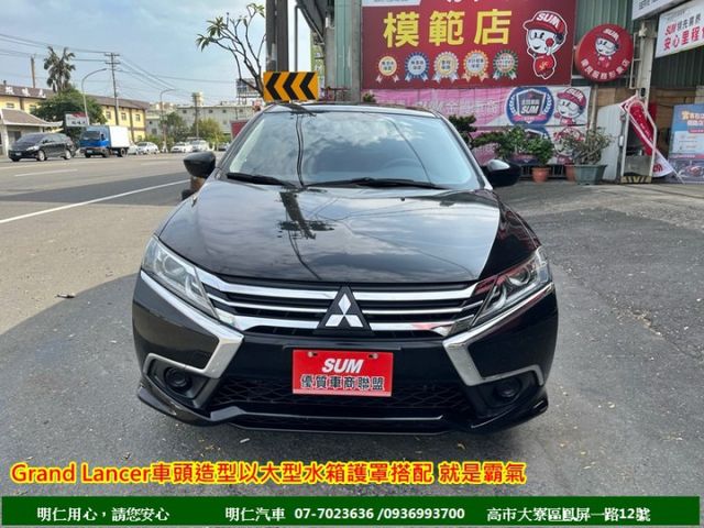 優質代步車★跑4萬★雙安★內裝超美★倒車顯影★原廠保養★享保固★可全貸★俱完整第三方認證★  第18張相片