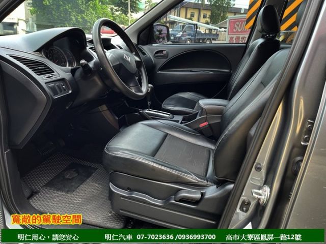 最好用商用車★皮椅★一手車+里程保證★雙安★大保養剛做完★行車記錄器★享保固★可全貸★俱完整第三方認證★  第7張相片