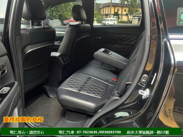 最便宜SUV★菱格紋電動座椅★跑7萬★7安★原廠保養★影音系統★電動尾門★享保固★可全貸★俱完整第三方認證★  第8張相片