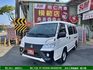 最舒適8人座★跑6萬★原廠保養★前.後行車記錄器★雙安囊★自排★空間變化多★享保固★可全貸★俱完整第三方認證★  第1張縮圖