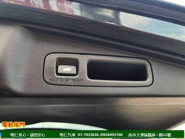 VTi-S★原廠保養★跑4萬★電尾門★8安囊★免鑰匙★ACC跟車★無線充電★CarPlay★享保固★可全貸★俱完整第三  第5張相片