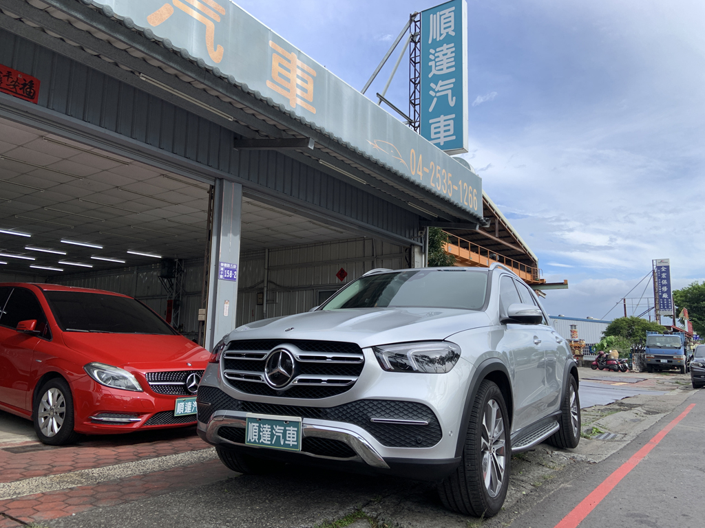 2021年 BENZ GLE350D   第1張相片