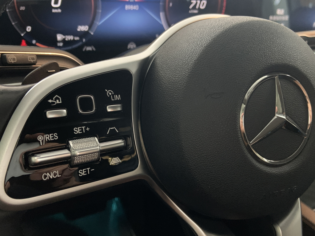 2021年 BENZ GLE350D   第13張相片