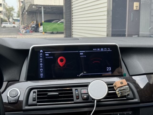 BMW寶馬 528I  第8張相片