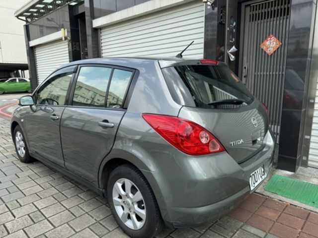NISSAN日產 TIIDA  第2張相片