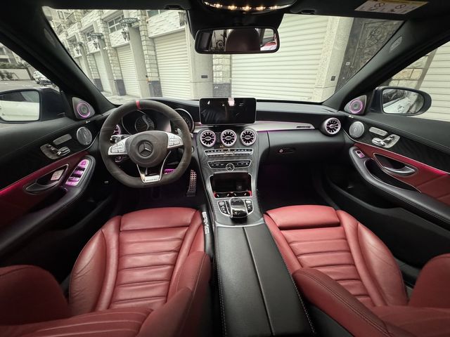 M-BENZ賓士 C43 AMG  第8張相片