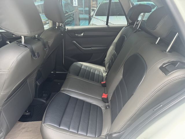 SKODA司科達 FABIA COMBI  第5張相片