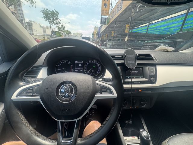 SKODA司科達 FABIA COMBI  第7張相片