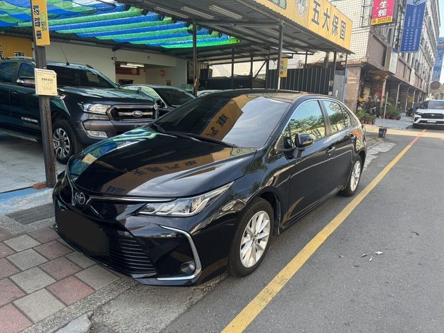 TOYOTA豐田 ALTIS  第1張相片