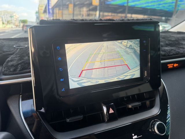TOYOTA豐田 ALTIS  第6張相片