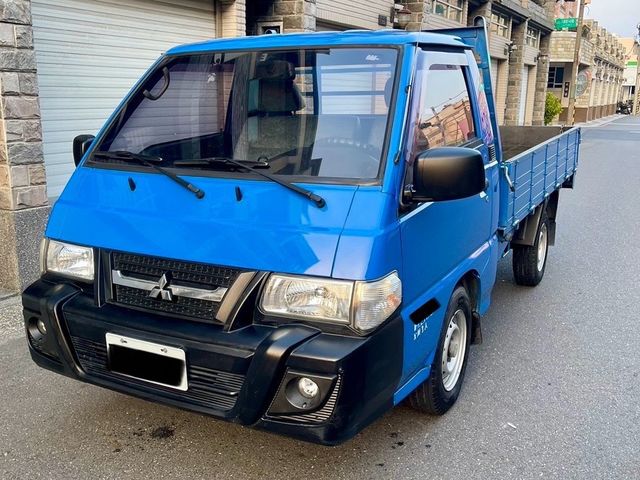 MITSUBISHI三菱 DELICA  第1張相片