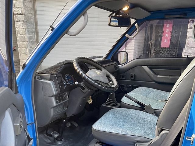 MITSUBISHI三菱 DELICA  第3張相片