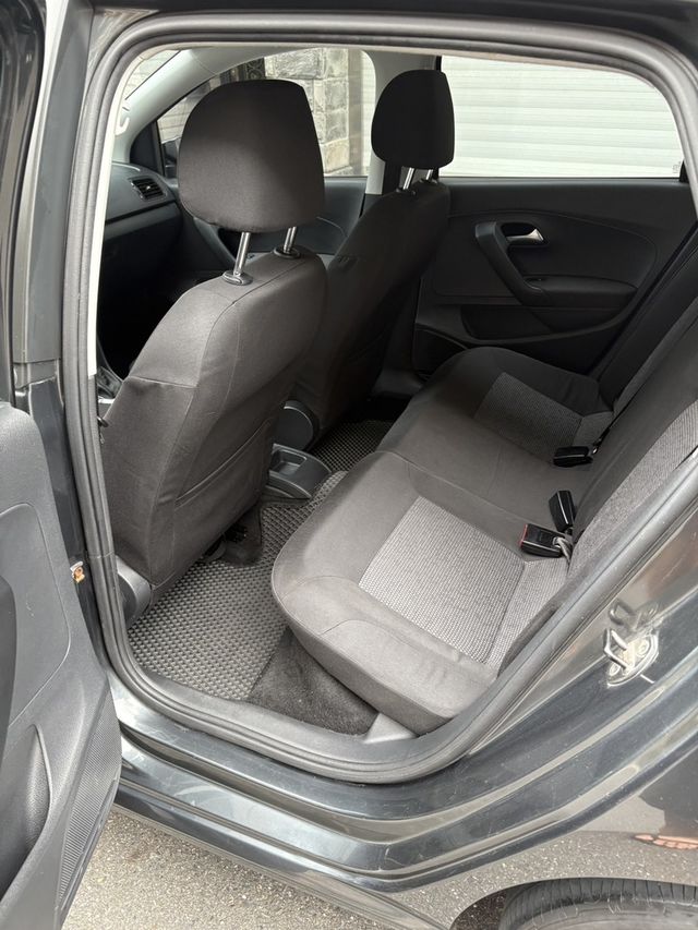 VOLKSWAGEN福斯 POLO  第7張相片