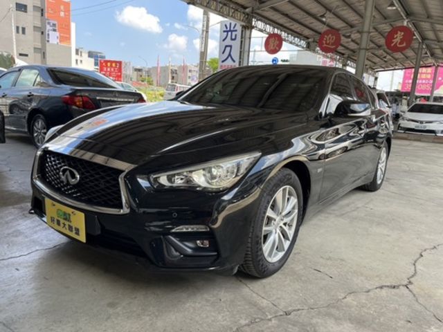 Infiniti Q50  第1張相片