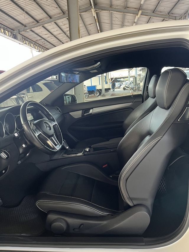 M-BENZ賓士 C180  第10張相片
