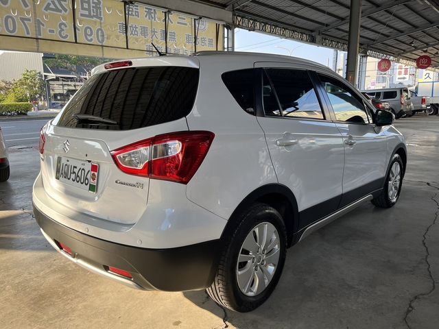 SUZUKI鈴木 SX4  第2張相片