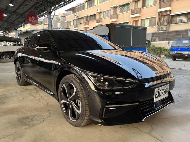 KIA起亞 EV6  第13張相片