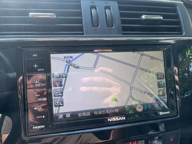 NISSAN日產 TIIDA  第10張相片