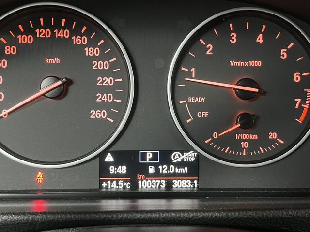 BMW寶馬 320I  第9張相片