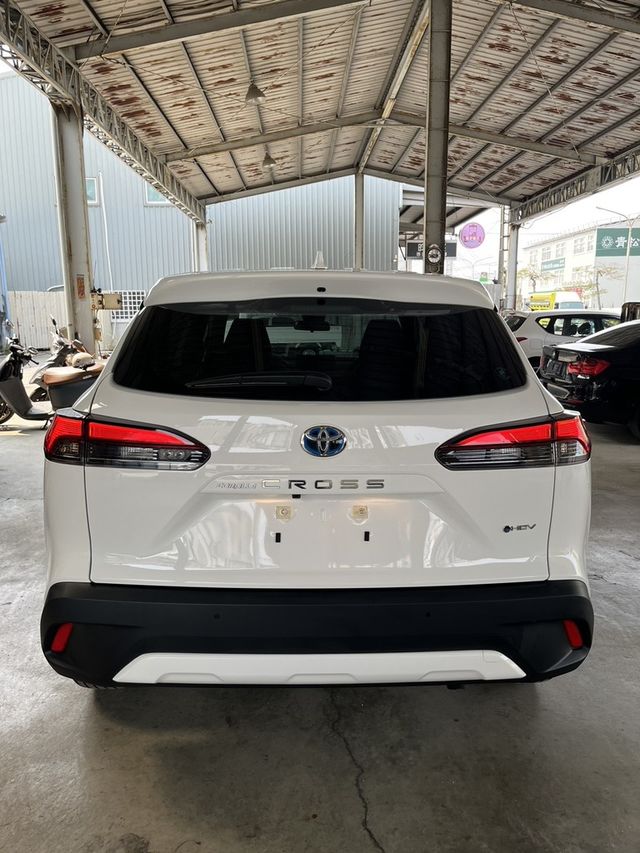 TOYOTA豐田 COROLLA CROSS HYBRID  第4張相片