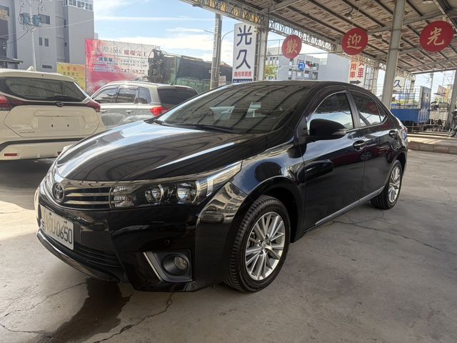 TOYOTA豐田 ALTIS  第1張相片