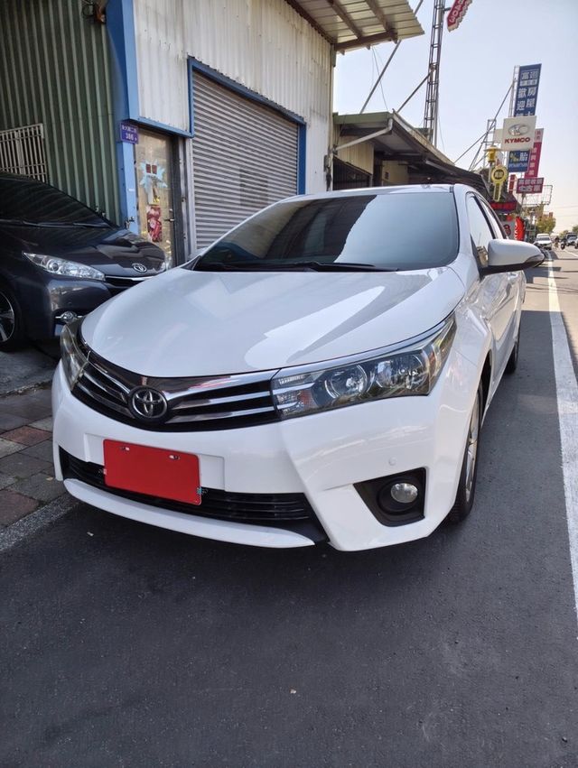 TOYOTA豐田 ALTIS  第1張相片