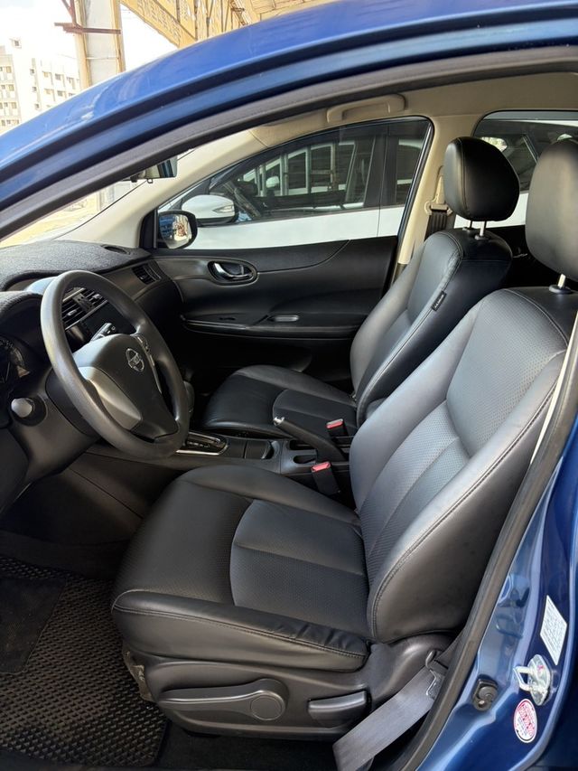 NISSAN日產 TIIDA  第11張相片