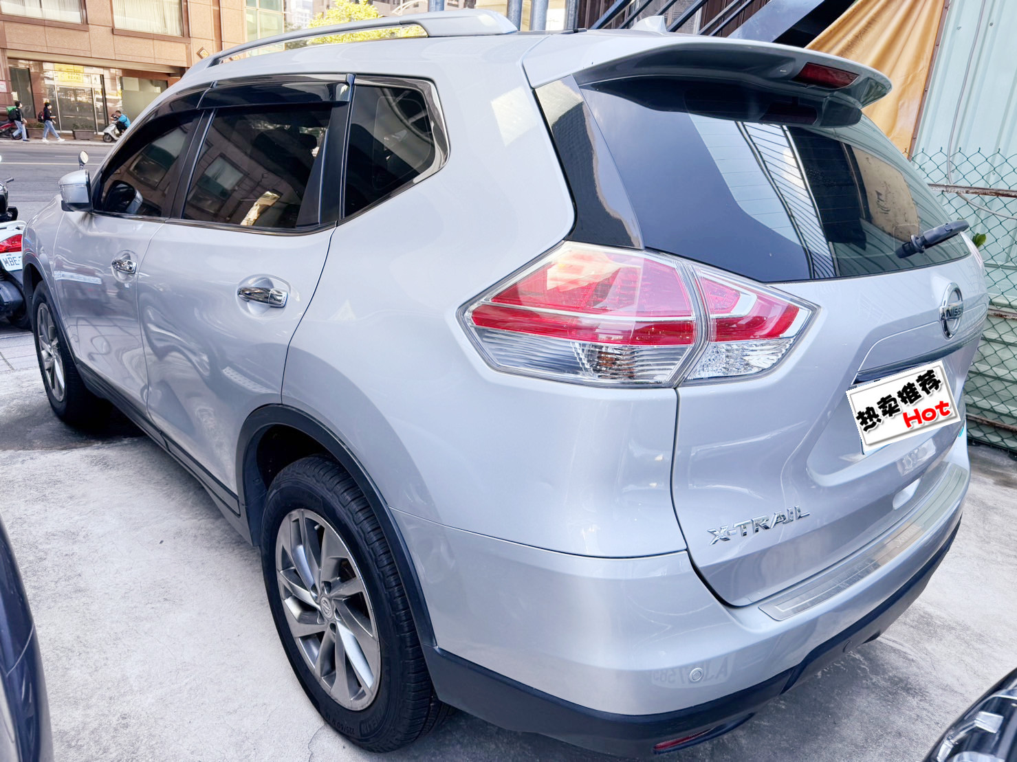  2015年 Nissan X-Trail 2.5L  第3張相片