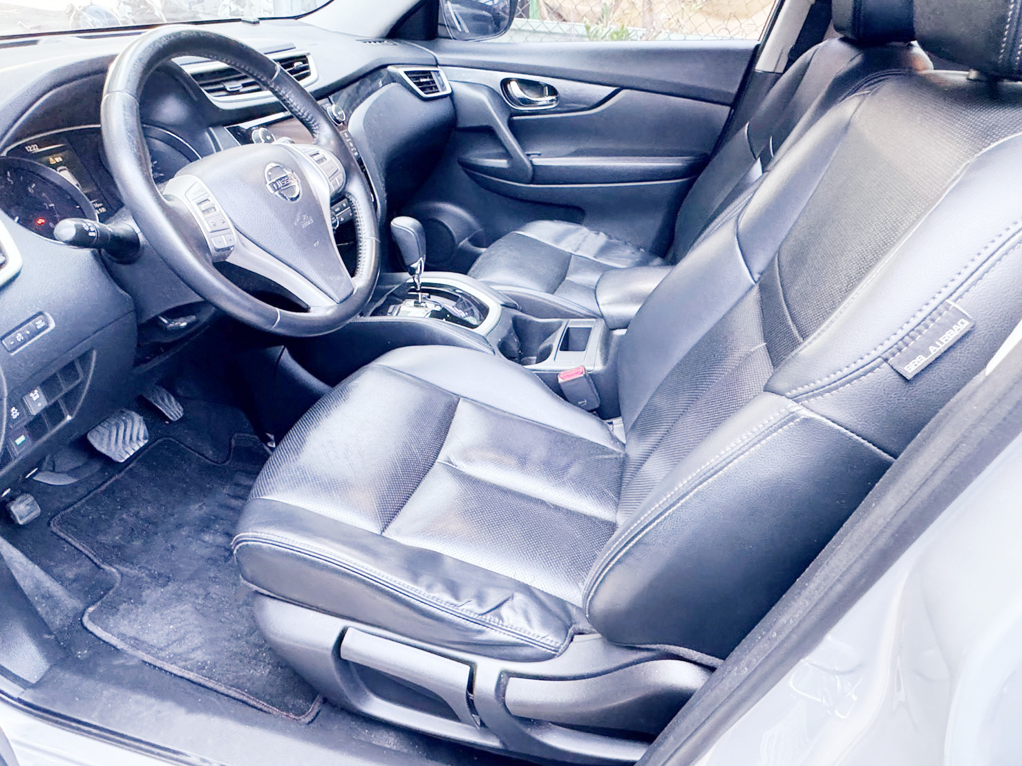 2015年 Nissan X-Trail 2.5L  第4張相片