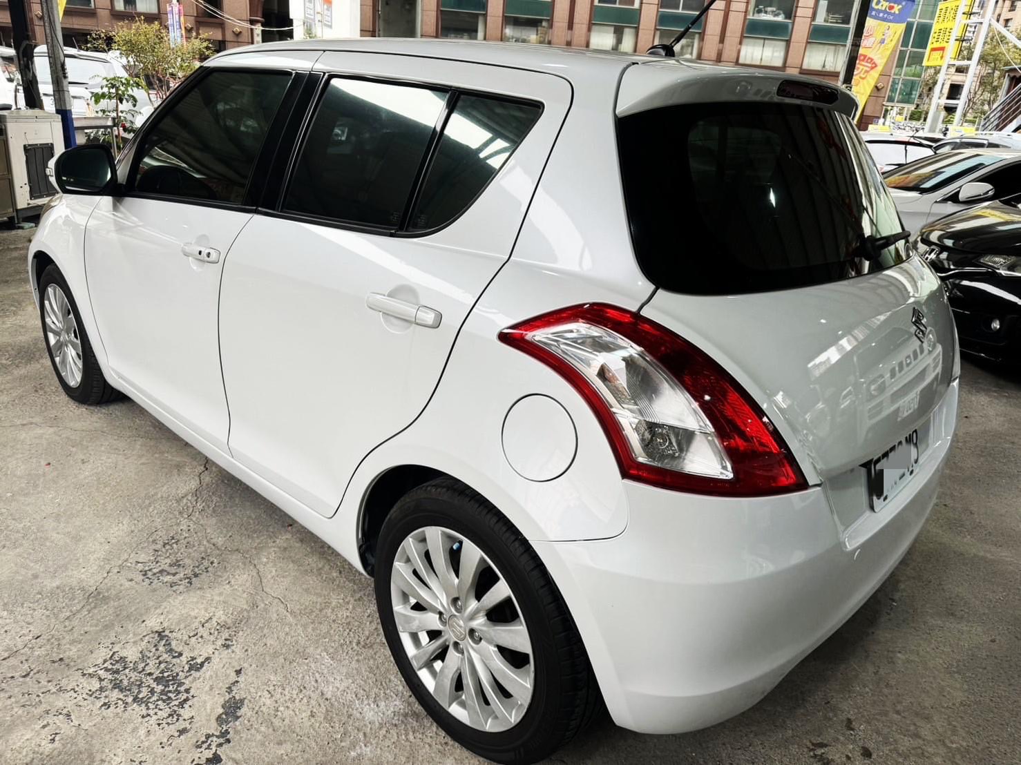 2012年 SUZUKI SWIFT 1.4  第2張相片
