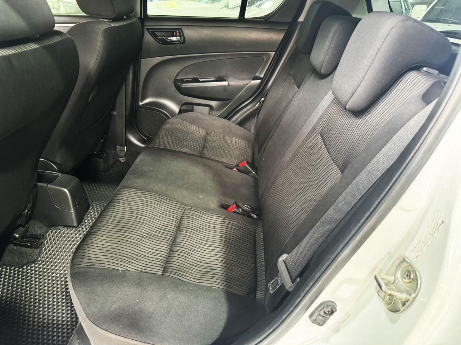 2012年 SUZUKI SWIFT 1.4  第5張相片