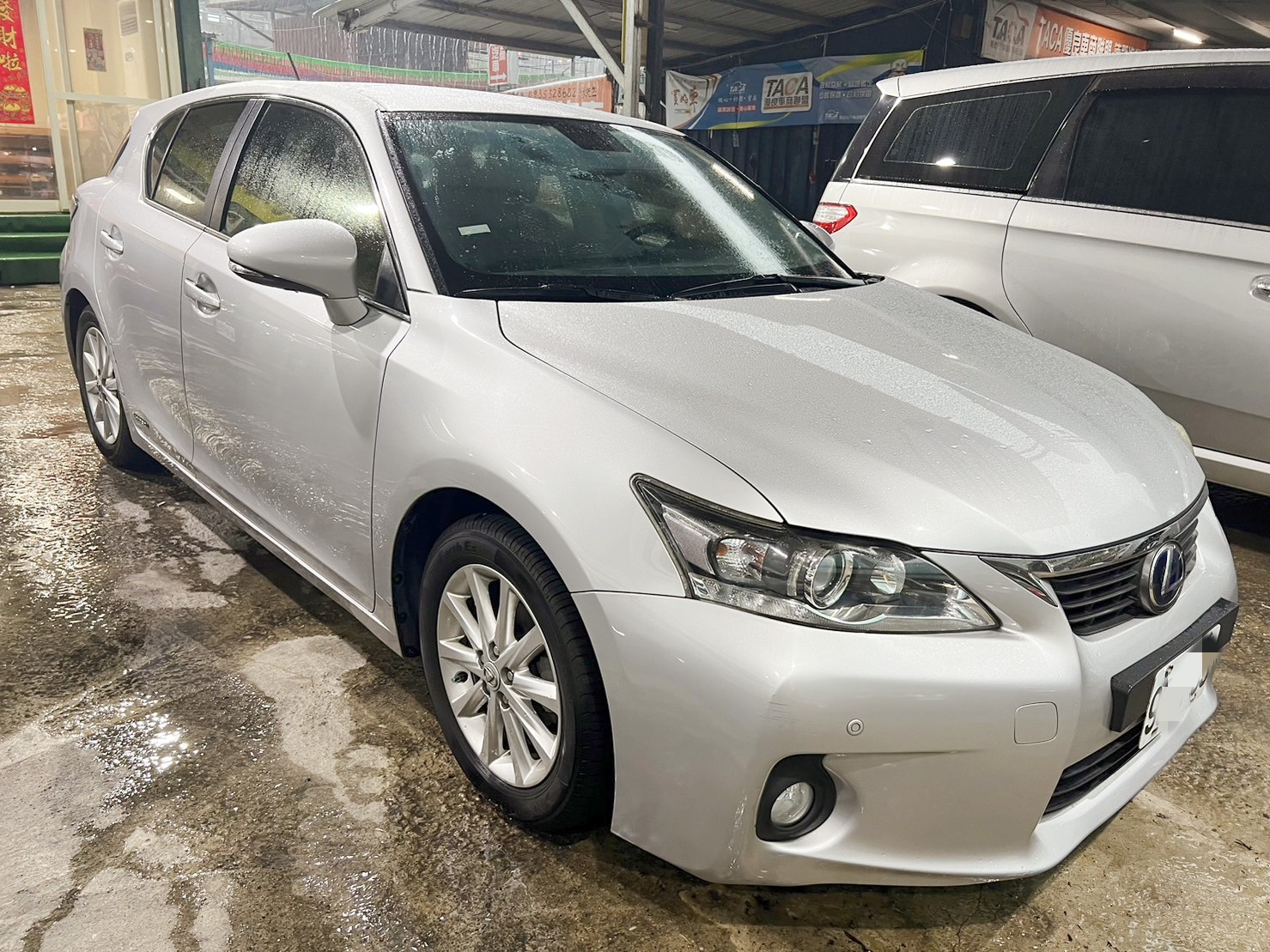 2011年 LEXUS CT200H  第2張相片