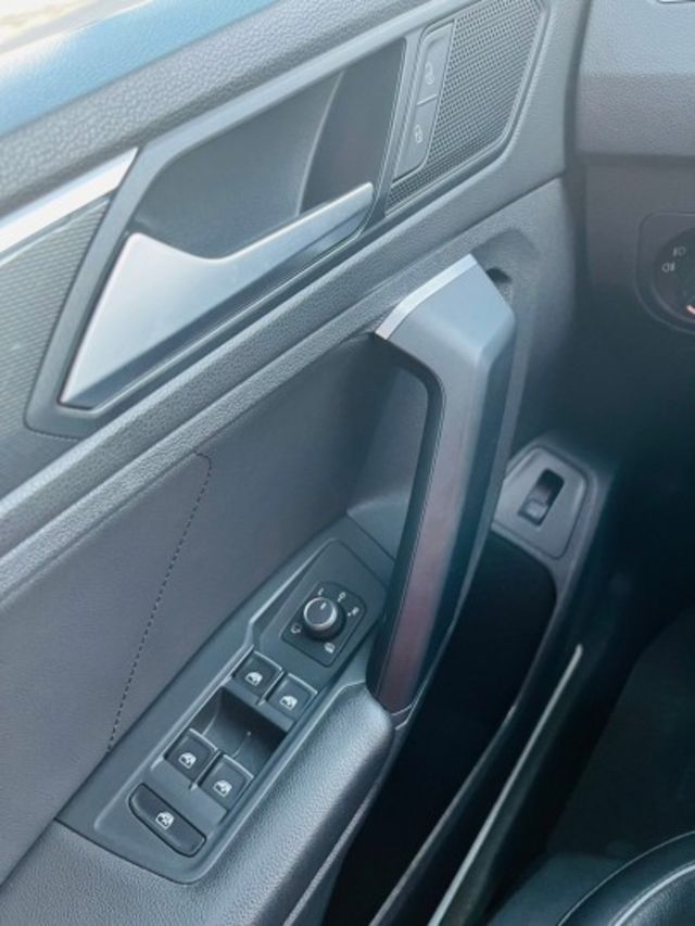 ◆◆【昶旭汽車嚴選】◆◆一手車  里程保證  I-Key  跟車  Apple CarPlay  4WD 電動尾門  第13張相片