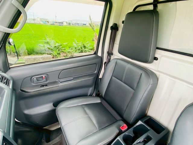 ◆◆【昶旭汽車嚴選】◆◆  第13張相片