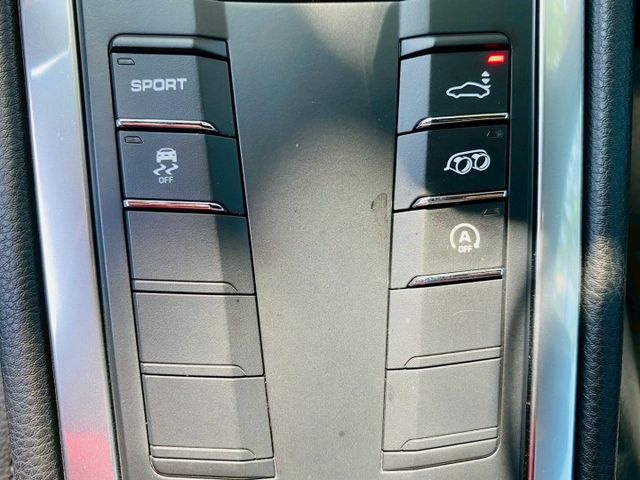 ◆◆【昶旭汽車嚴選】◆◆ 附Goo鑑定 總代理 {原廠新車保固中} 跑排 定速 動力輔助轉向系統 中古車第三方安全憑證  第16張相片