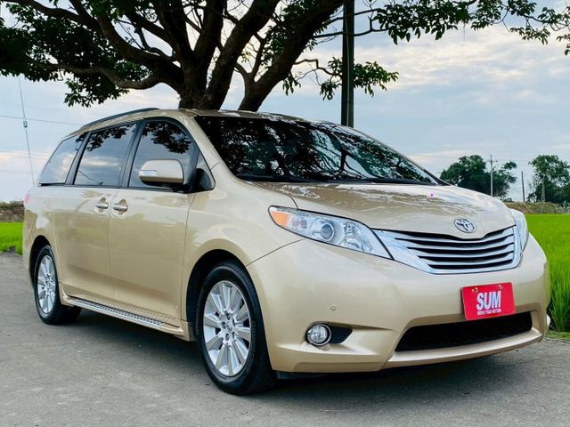 ◆◆【昶旭汽車嚴選】◆◆ LIMITED頂級  第3張相片