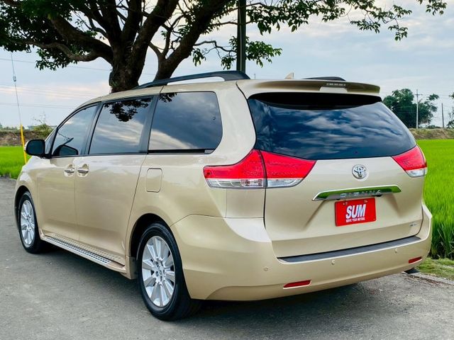 ◆◆【昶旭汽車嚴選】◆◆ LIMITED頂級  第4張相片