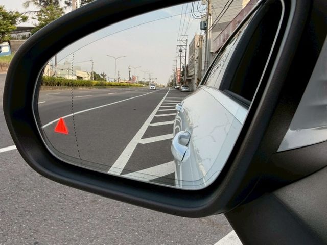 ◆◆【昶旭汽車嚴選】◆◆  第17張相片