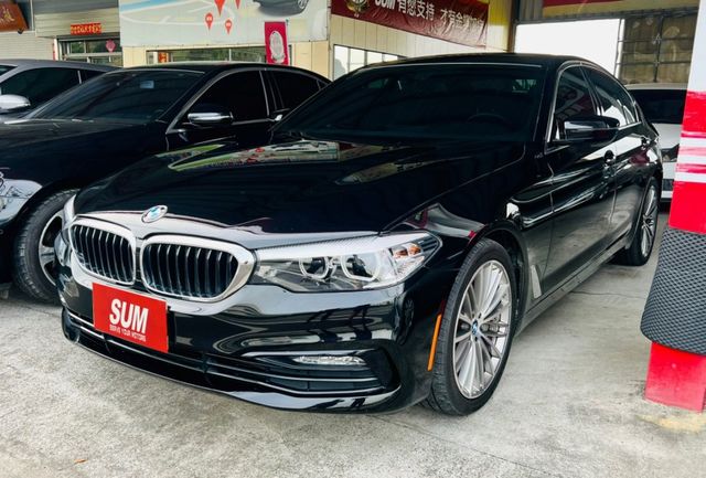 ◆◆【昶旭汽車嚴選】◆◆ 液晶儀表板 無線充電 Apple Carplay  { Sport line 套件 } 530  第1張相片