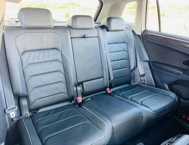 ◆◆【昶旭汽車嚴選】◆◆一手車  里程保證  I-Key  跟車  Apple CarPlay  4WD 電動尾門  第19張相片