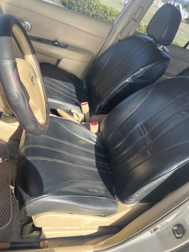 NISSAN日產 TIIDA  第3張相片
