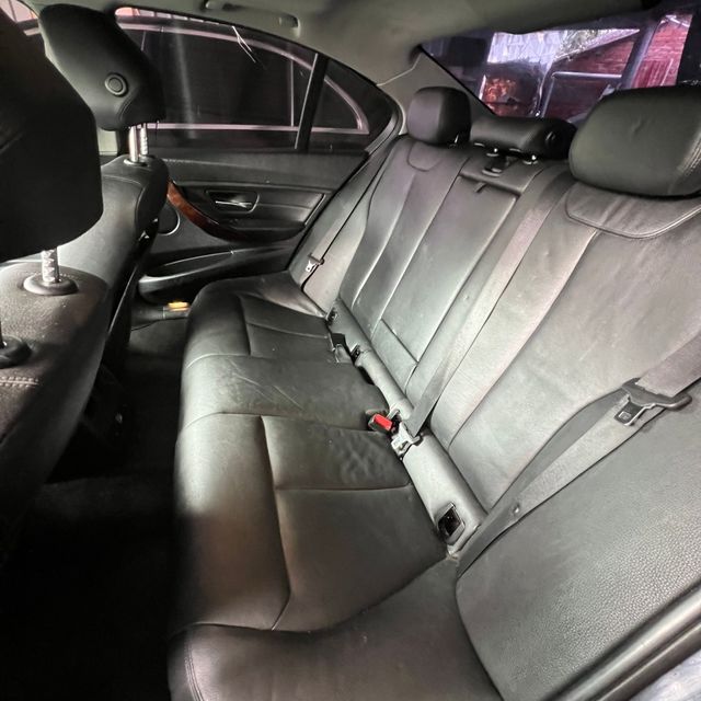 BMW寶馬 328I  第8張相片