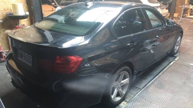 BMW寶馬 328I  第3張相片