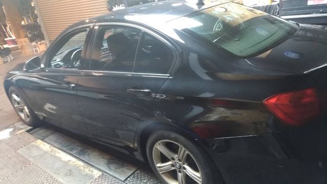 BMW寶馬 328I  第4張相片