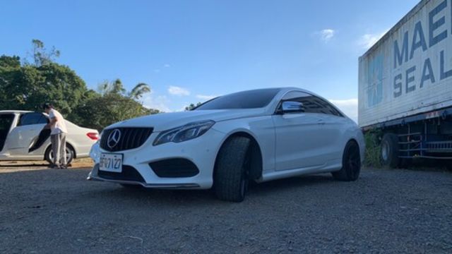 M-BENZ賓士 E400  第1張相片