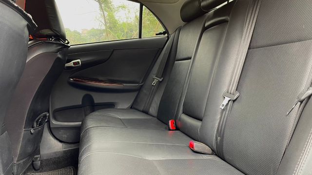 TOYOTA豐田 ALTIS  第5張相片