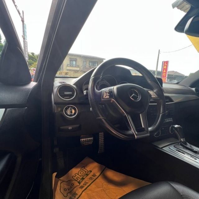M-BENZ賓士 C250  第3張相片