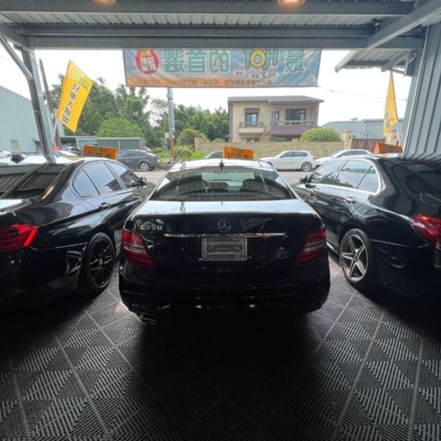 M-BENZ賓士 C250  第7張相片