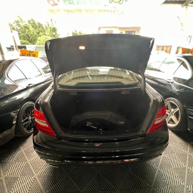 M-BENZ賓士 C250  第13張相片
